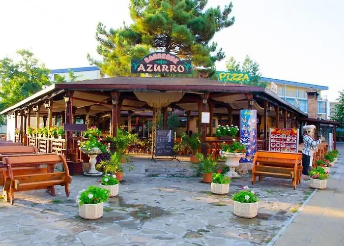 Azurro Σάνι Μπιτς