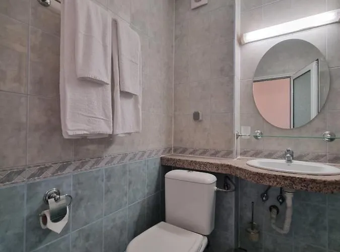 Azurro Slantchev Briag