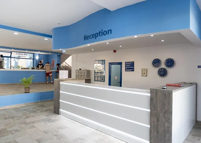 Azurro Slantchev Briag